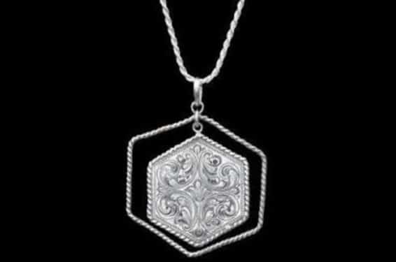 Vogt The Western Grace Pendant 016-2502